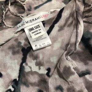 Isaac Mizrah Live  scarf